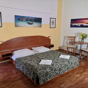 Aparthotel Auspicie